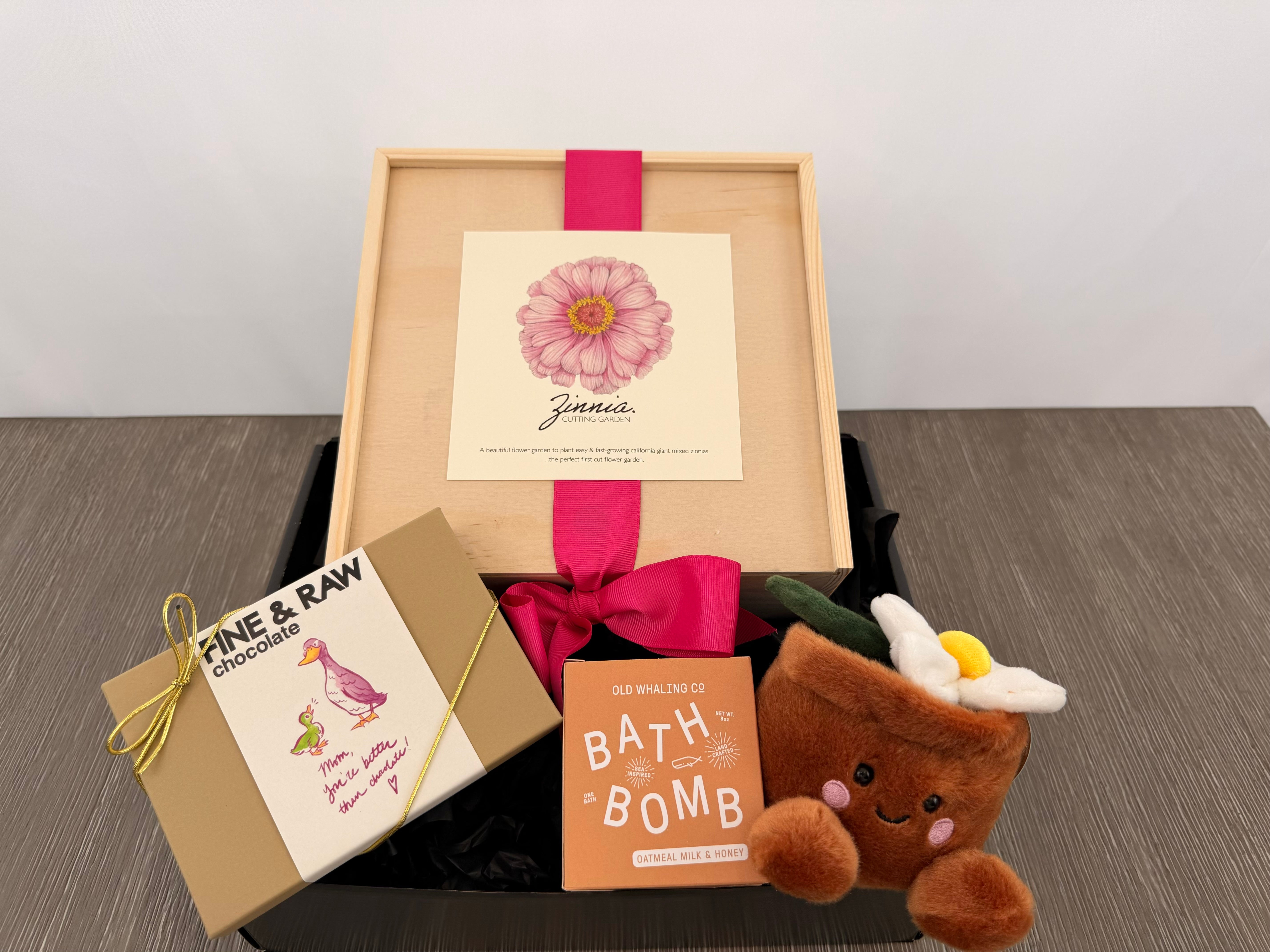 Mom’s Favorite Things Gift Box