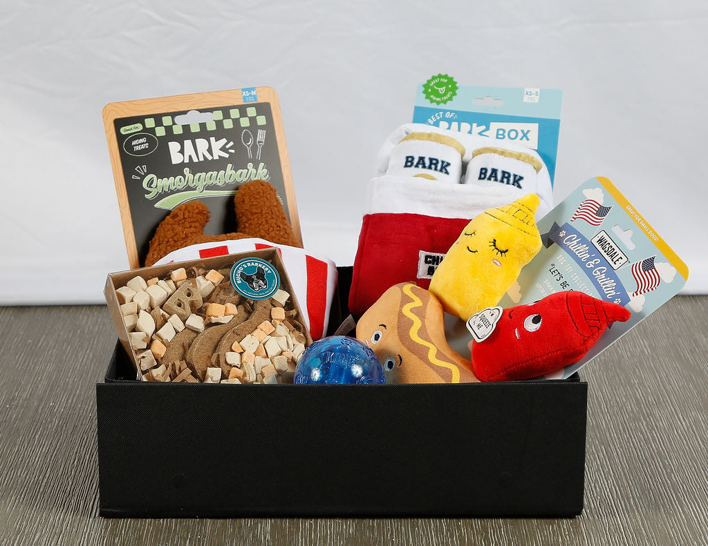 Game Day Doggo Gift Box