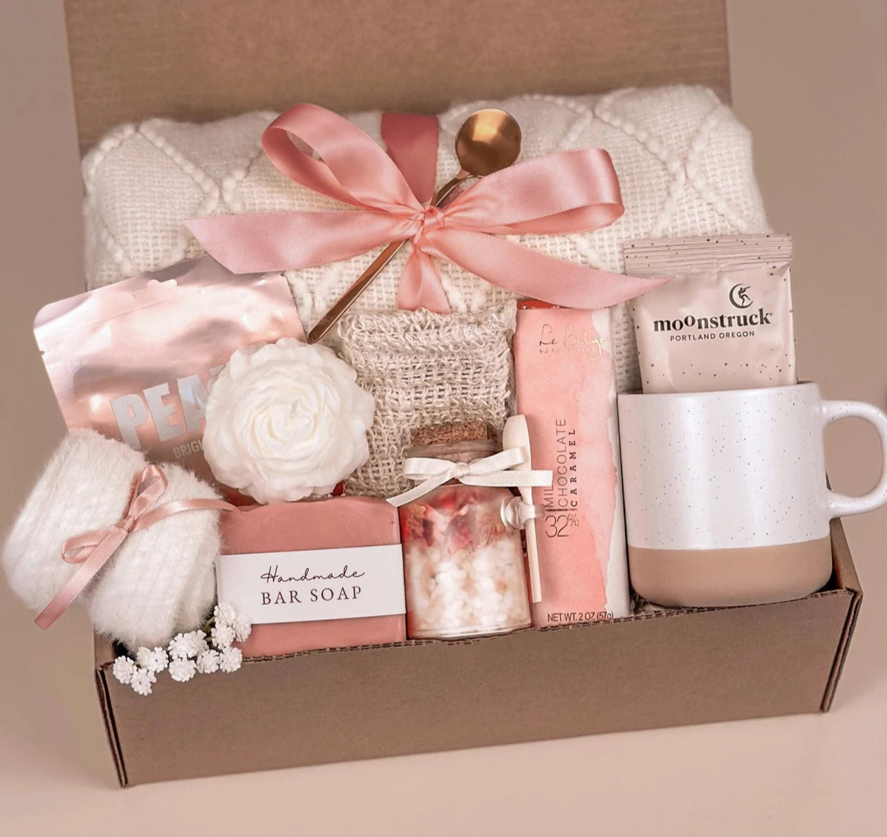 Happy Birthday for her Gift Box